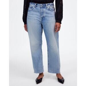 Madewell The Curvy Darted Barrel-Leg Jean Womens Size 28 Edmonson Wash Raw Hem
